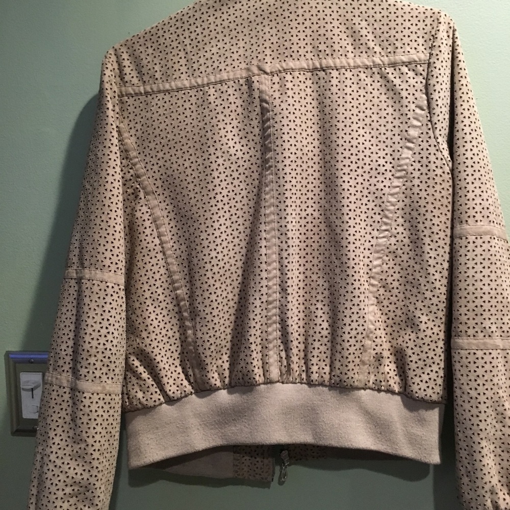 Kenneth Cole Spring short suede jacket - Picture 5 of 5